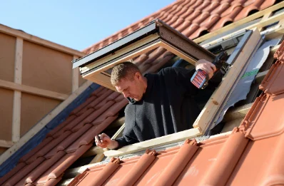 Pose de fenêtres de toit Velux à Esson